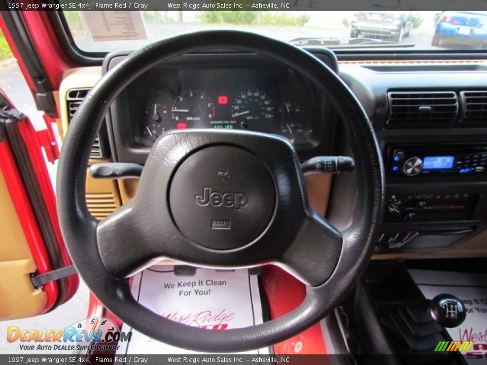 1997 Jeep Wrangler SE 4x4 Flame Red / Gray Photo #20