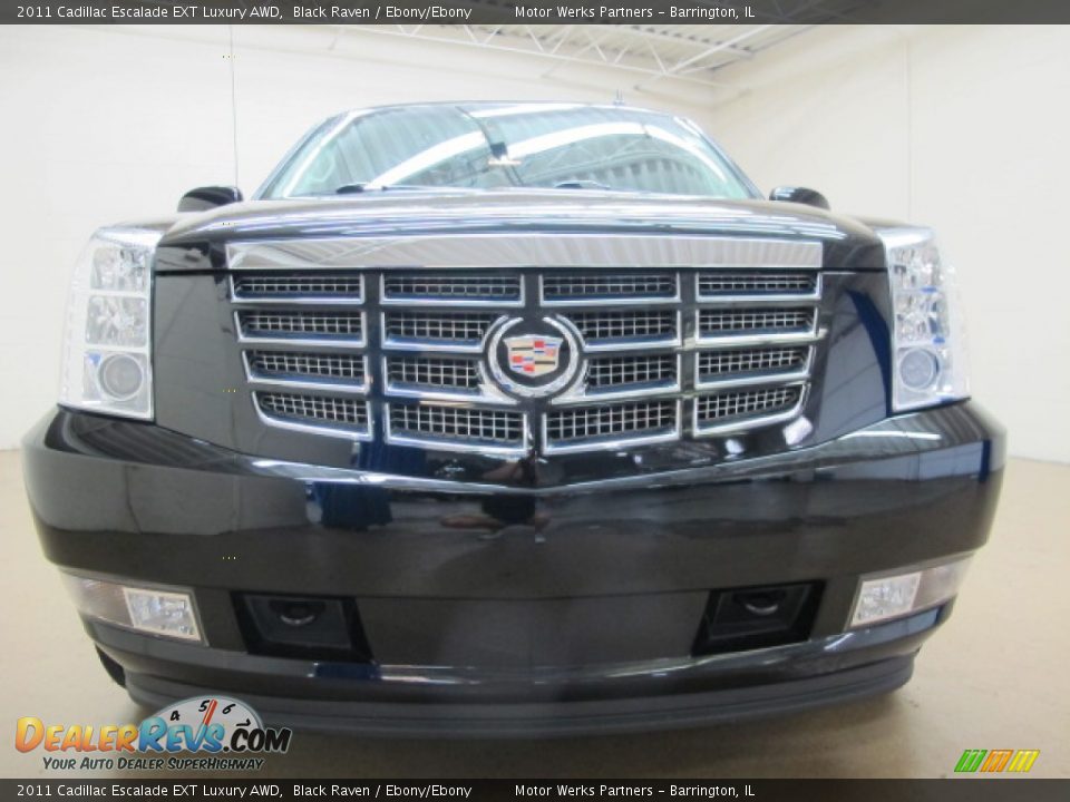 2011 Cadillac Escalade EXT Luxury AWD Black Raven / Ebony/Ebony Photo #3