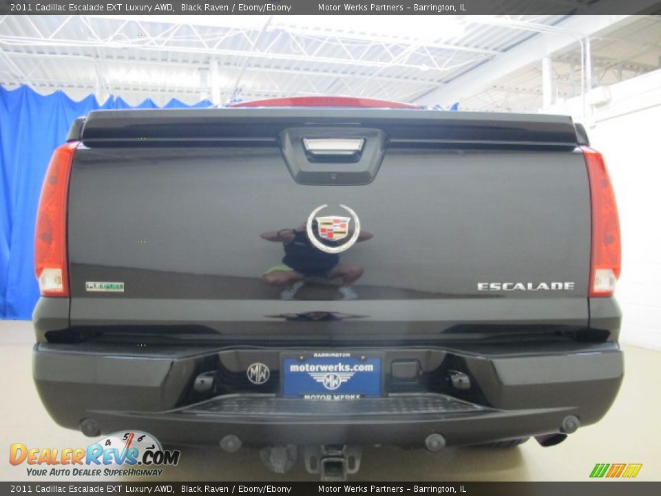 2011 Cadillac Escalade EXT Luxury AWD Black Raven / Ebony/Ebony Photo #9
