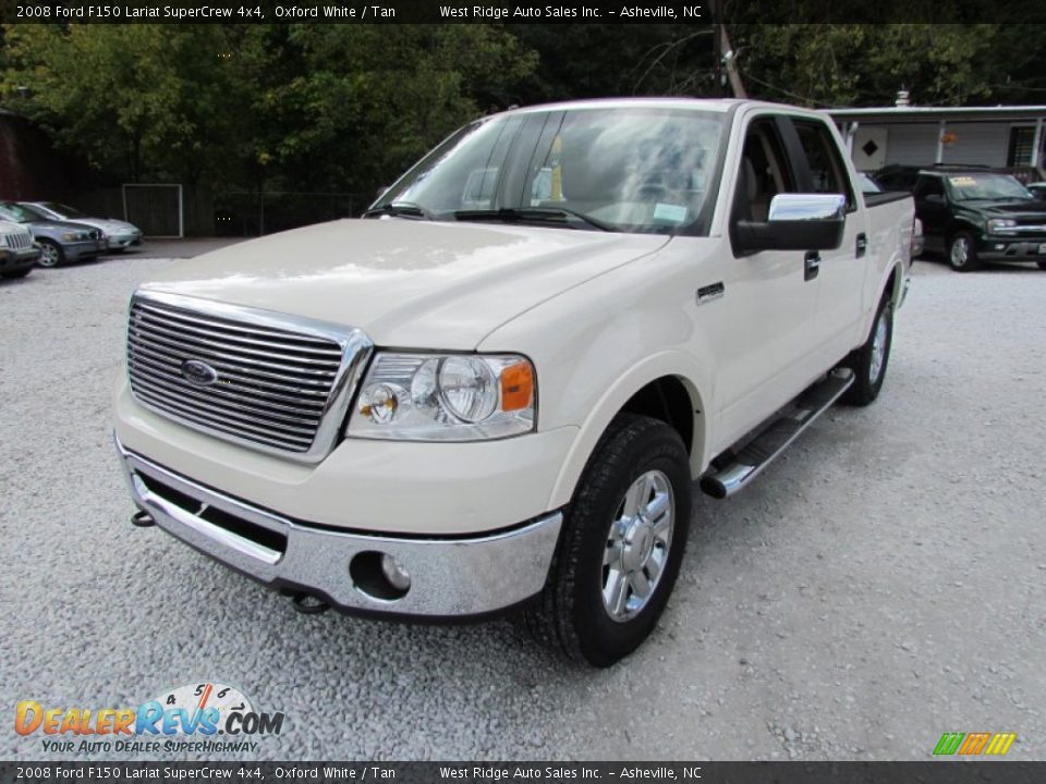 Front 3/4 View of 2008 Ford F150 Lariat SuperCrew 4x4 Photo #11