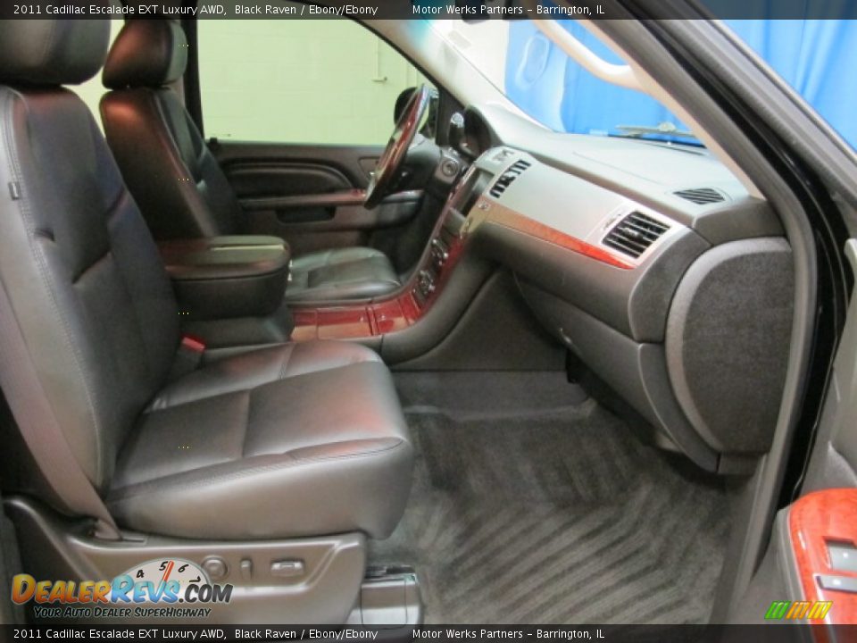2011 Cadillac Escalade EXT Luxury AWD Black Raven / Ebony/Ebony Photo #24