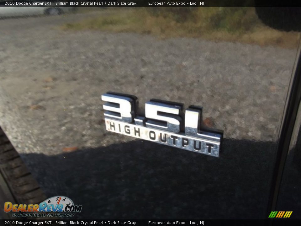2010 Dodge Charger SXT Brilliant Black Crystal Pearl / Dark Slate Gray Photo #17