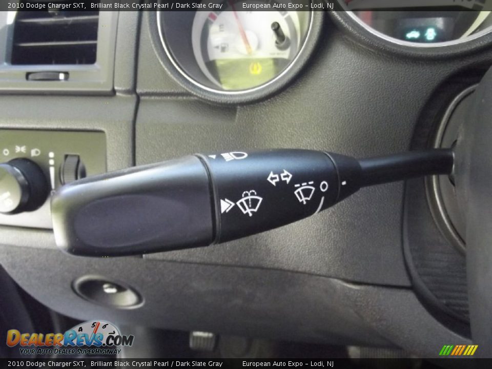 2010 Dodge Charger SXT Brilliant Black Crystal Pearl / Dark Slate Gray Photo #25