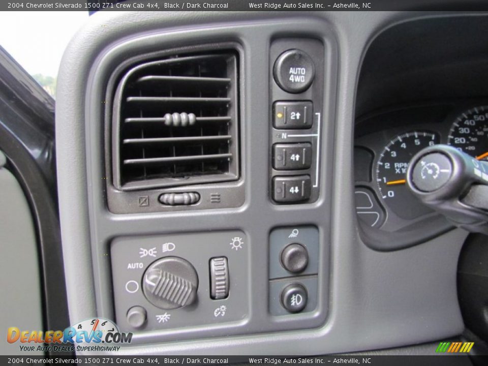 2004 Chevrolet Silverado 1500 Z71 Crew Cab 4x4 Black / Dark Charcoal Photo #24