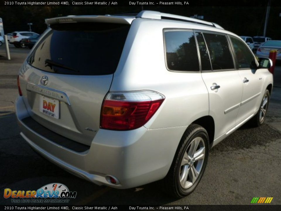 2010 Toyota Highlander Limited 4WD Classic Silver Metallic / Ash Photo #3