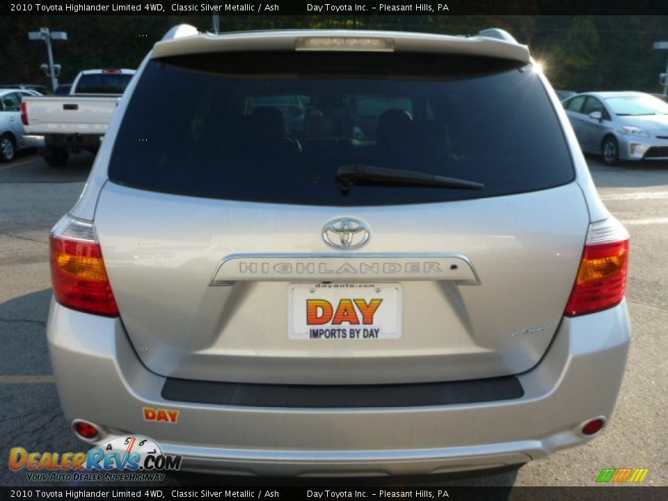 2010 Toyota Highlander Limited 4WD Classic Silver Metallic / Ash Photo #4