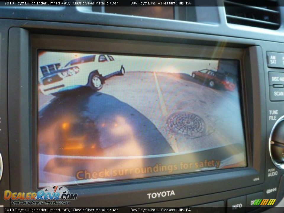 2010 Toyota Highlander Limited 4WD Classic Silver Metallic / Ash Photo #17