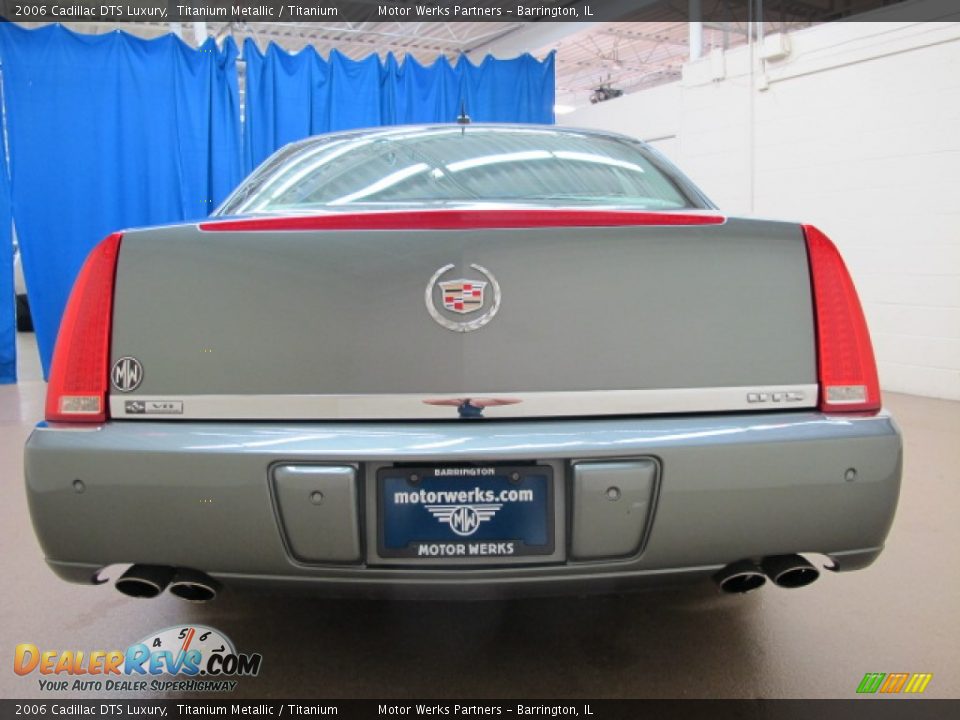 2006 Cadillac DTS Luxury Titanium Metallic / Titanium Photo #8