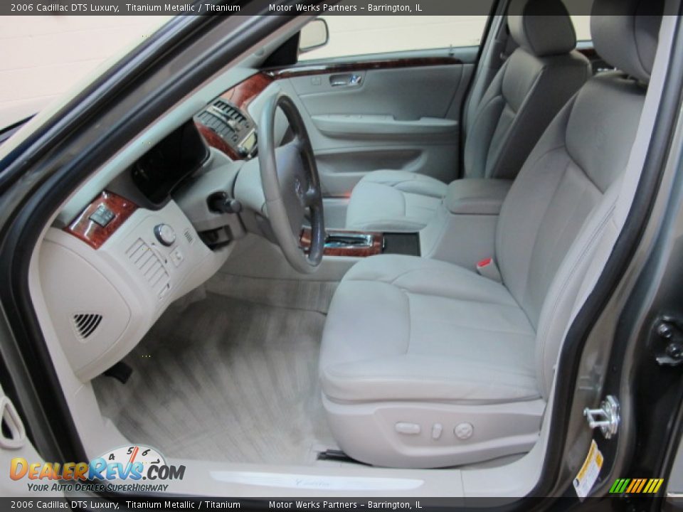 2006 Cadillac DTS Luxury Titanium Metallic / Titanium Photo #16