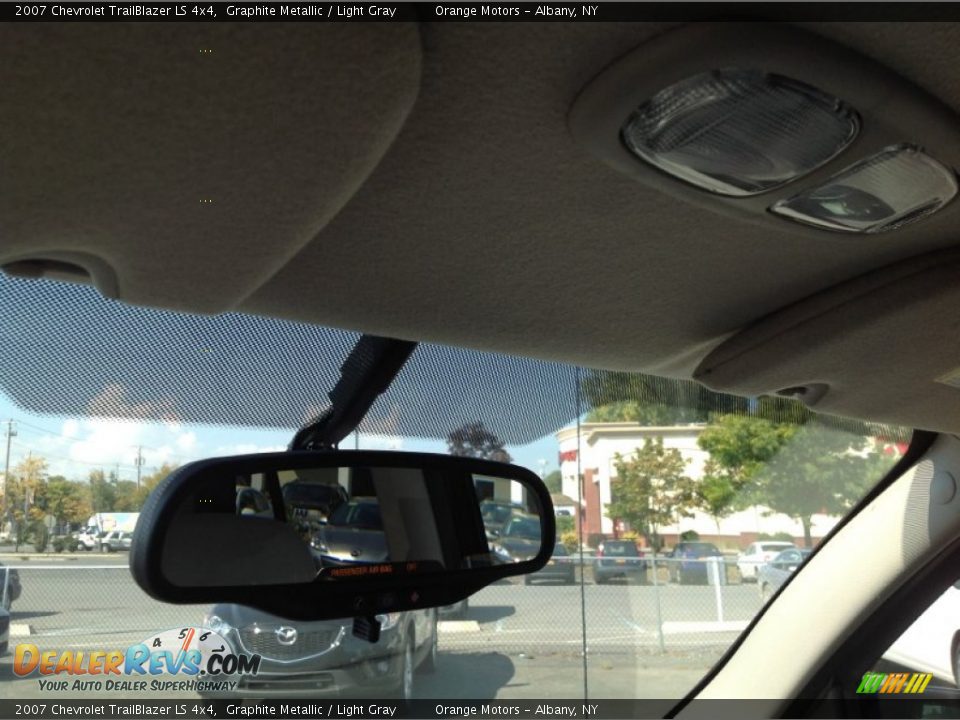 2007 Chevrolet TrailBlazer LS 4x4 Graphite Metallic / Light Gray Photo #18