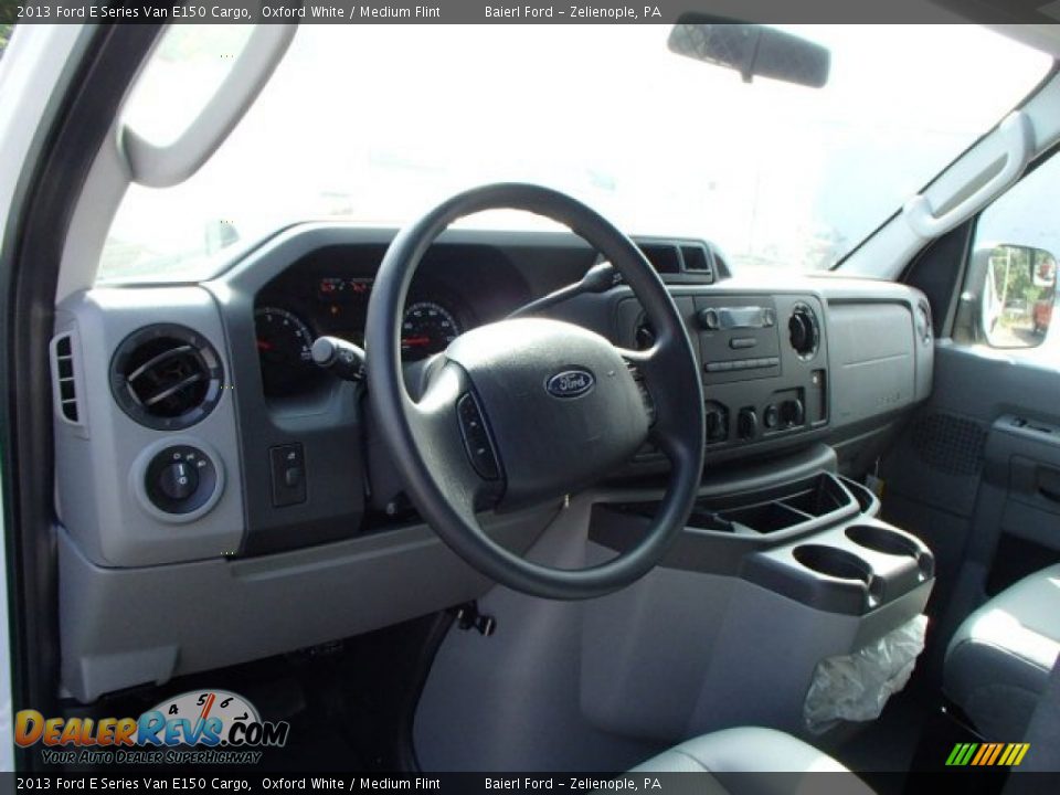 2013 Ford E Series Van E150 Cargo Oxford White / Medium Flint Photo #15