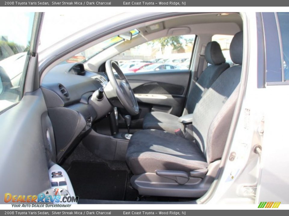 2008 Toyota Yaris Sedan Silver Streak Mica / Dark Charcoal Photo #7