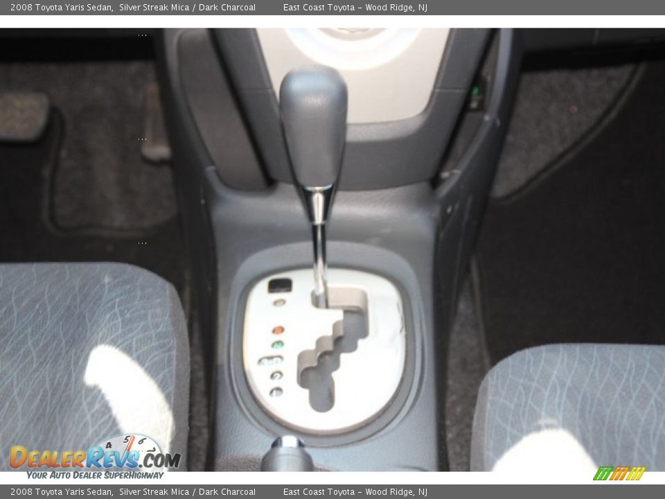 2008 Toyota Yaris Sedan Silver Streak Mica / Dark Charcoal Photo #12