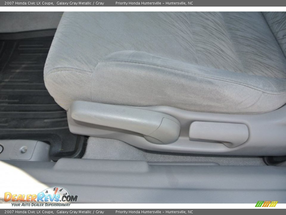 2007 Honda Civic LX Coupe Galaxy Gray Metallic / Gray Photo #9