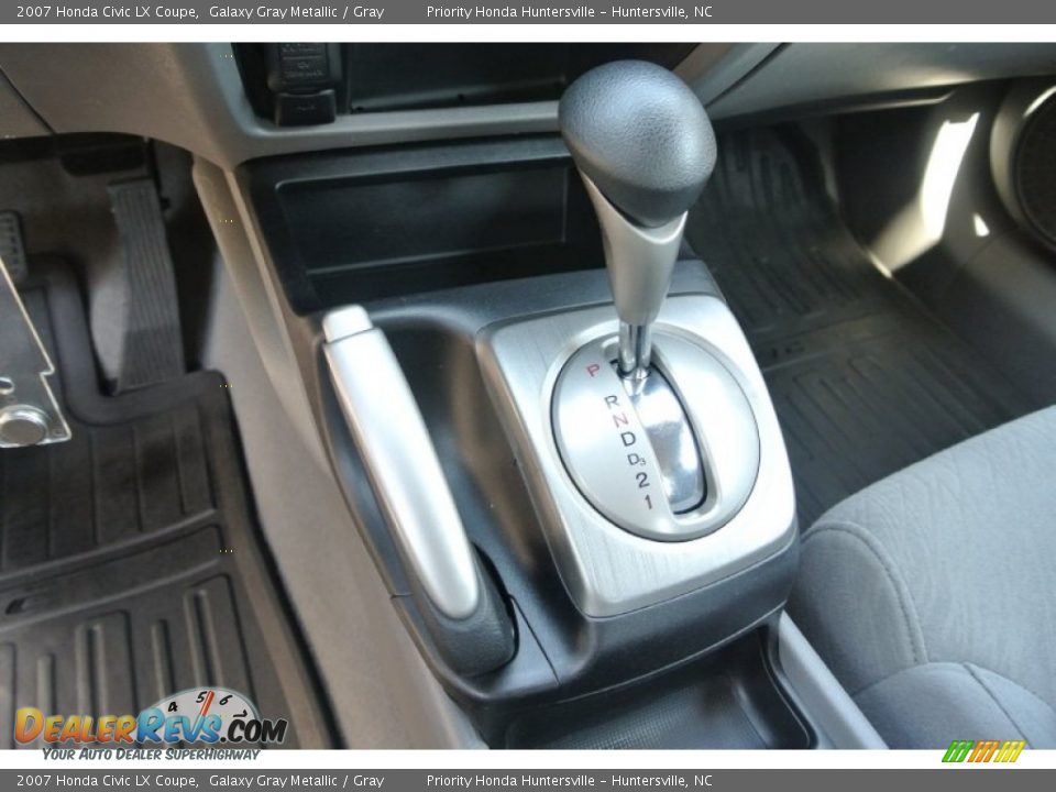 2007 Honda Civic LX Coupe Galaxy Gray Metallic / Gray Photo #13
