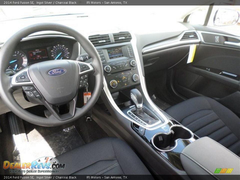 2014 Ford Fusion SE Ingot Silver / Charcoal Black Photo #14