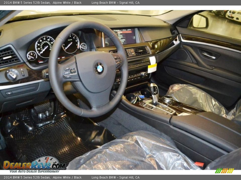 2014 BMW 5 Series 528i Sedan Alpine White / Black Photo #6
