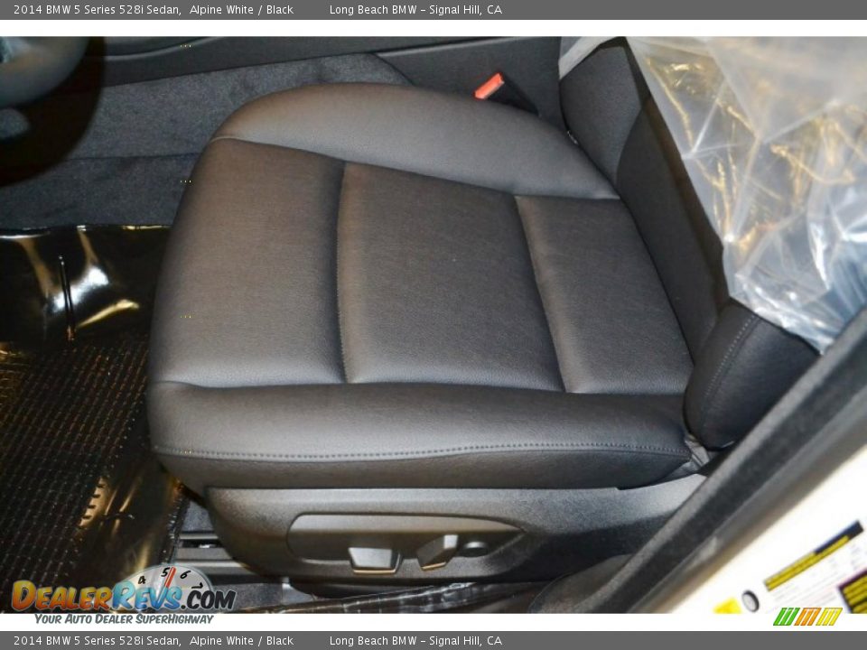 2014 BMW 5 Series 528i Sedan Alpine White / Black Photo #7