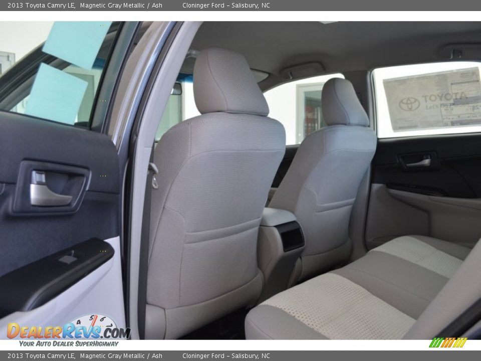2013 Toyota Camry LE Magnetic Gray Metallic / Ash Photo #7