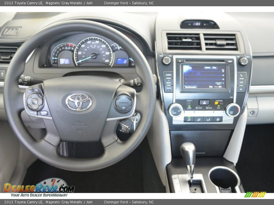 2013 Toyota Camry LE Magnetic Gray Metallic / Ash Photo #10