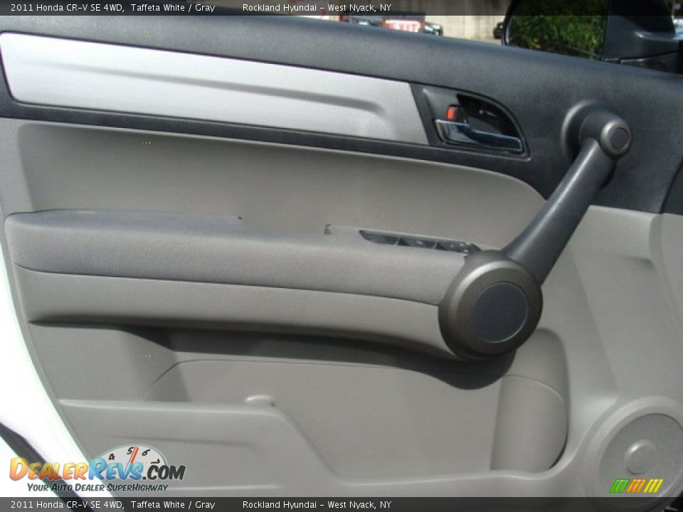 2011 Honda CR-V SE 4WD Taffeta White / Gray Photo #7
