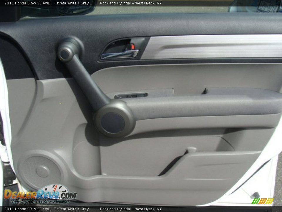 2011 Honda CR-V SE 4WD Taffeta White / Gray Photo #21