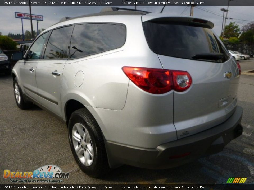 2012 Chevrolet Traverse LS Silver Ice Metallic / Dark Gray/Light Gray Photo #3