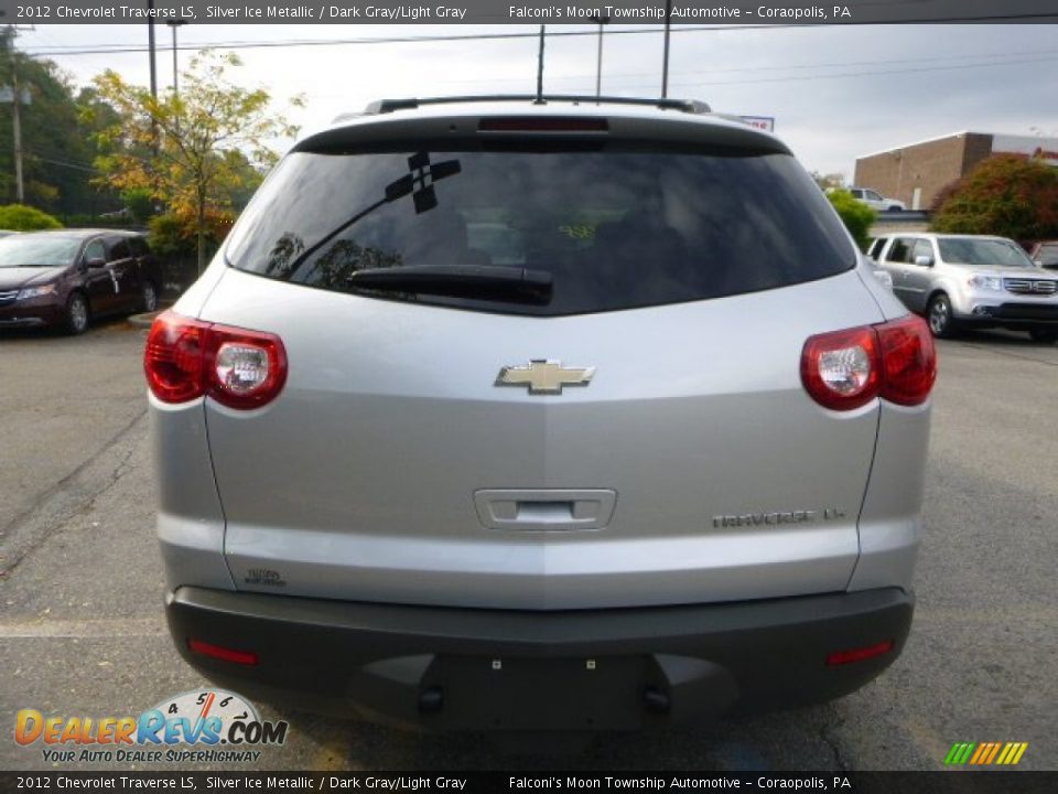 2012 Chevrolet Traverse LS Silver Ice Metallic / Dark Gray/Light Gray Photo #4