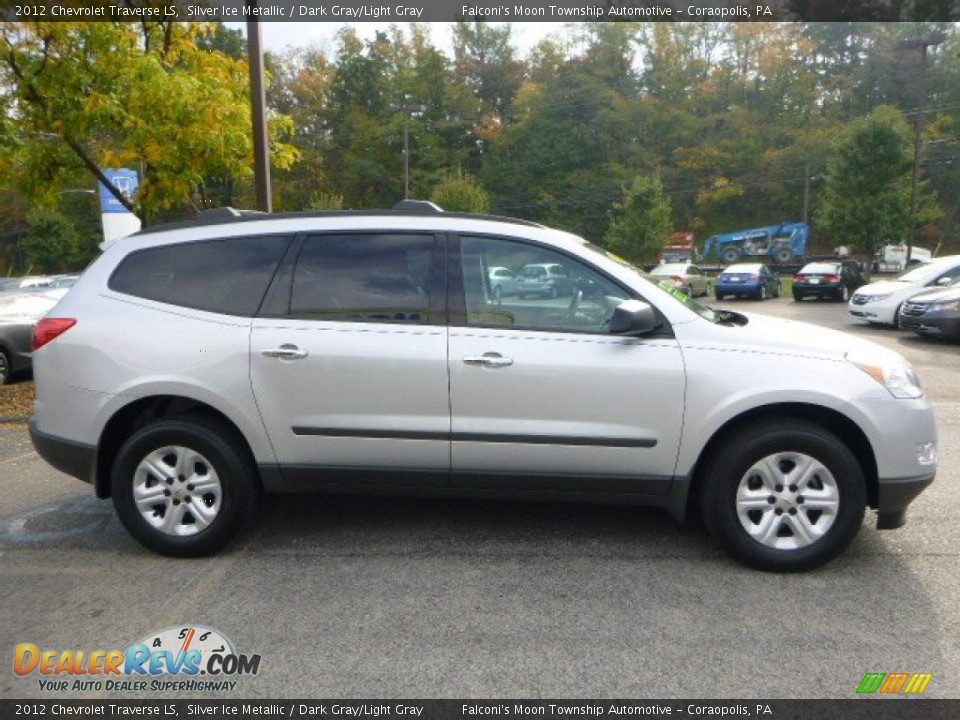 2012 Chevrolet Traverse LS Silver Ice Metallic / Dark Gray/Light Gray Photo #6
