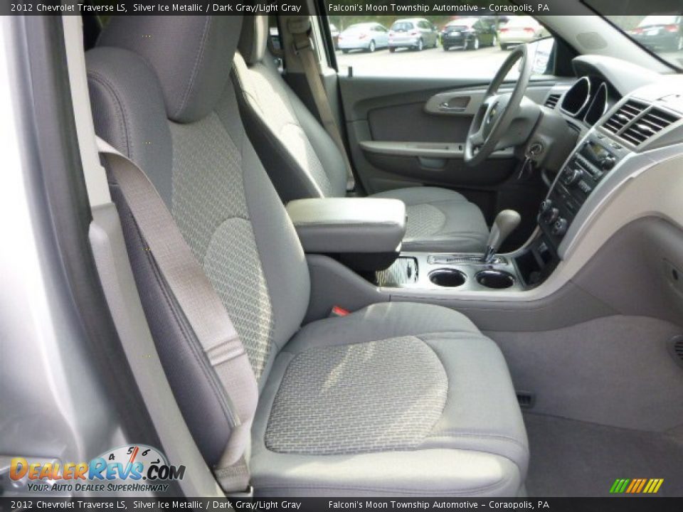 2012 Chevrolet Traverse LS Silver Ice Metallic / Dark Gray/Light Gray Photo #10