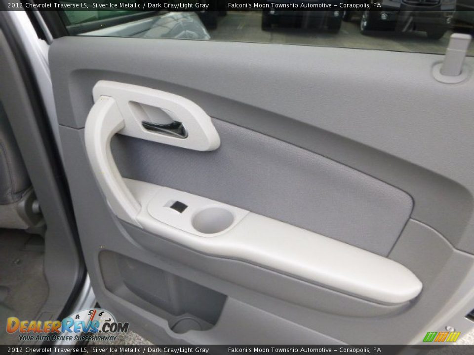 2012 Chevrolet Traverse LS Silver Ice Metallic / Dark Gray/Light Gray Photo #14