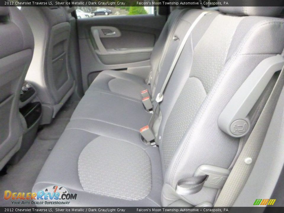 2012 Chevrolet Traverse LS Silver Ice Metallic / Dark Gray/Light Gray Photo #17