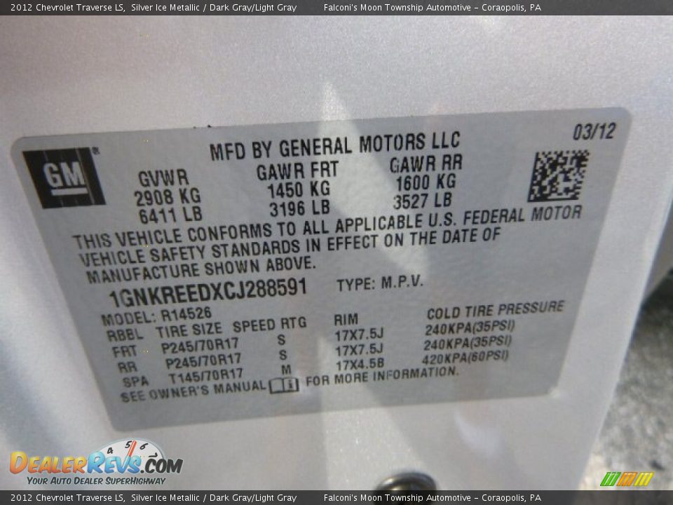 2012 Chevrolet Traverse LS Silver Ice Metallic / Dark Gray/Light Gray Photo #24