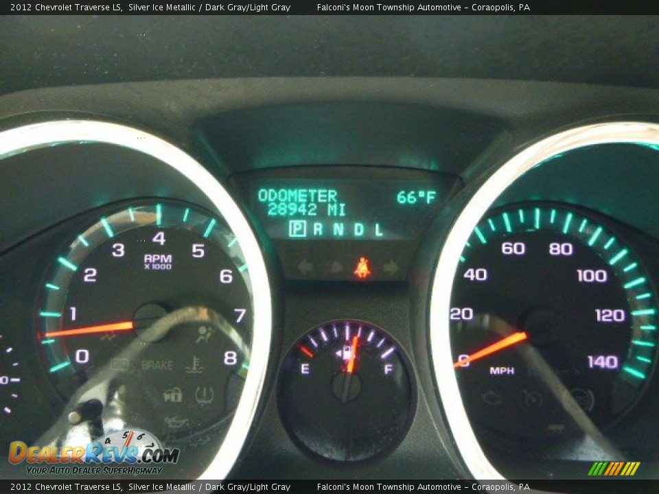 2012 Chevrolet Traverse LS Silver Ice Metallic / Dark Gray/Light Gray Photo #25