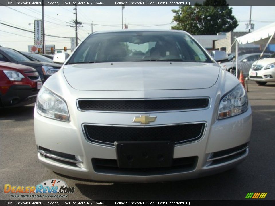 2009 Chevrolet Malibu LT Sedan Silver Ice Metallic / Ebony Photo #2