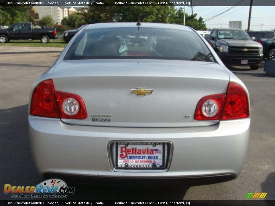 2009 Chevrolet Malibu LT Sedan Silver Ice Metallic / Ebony Photo #5