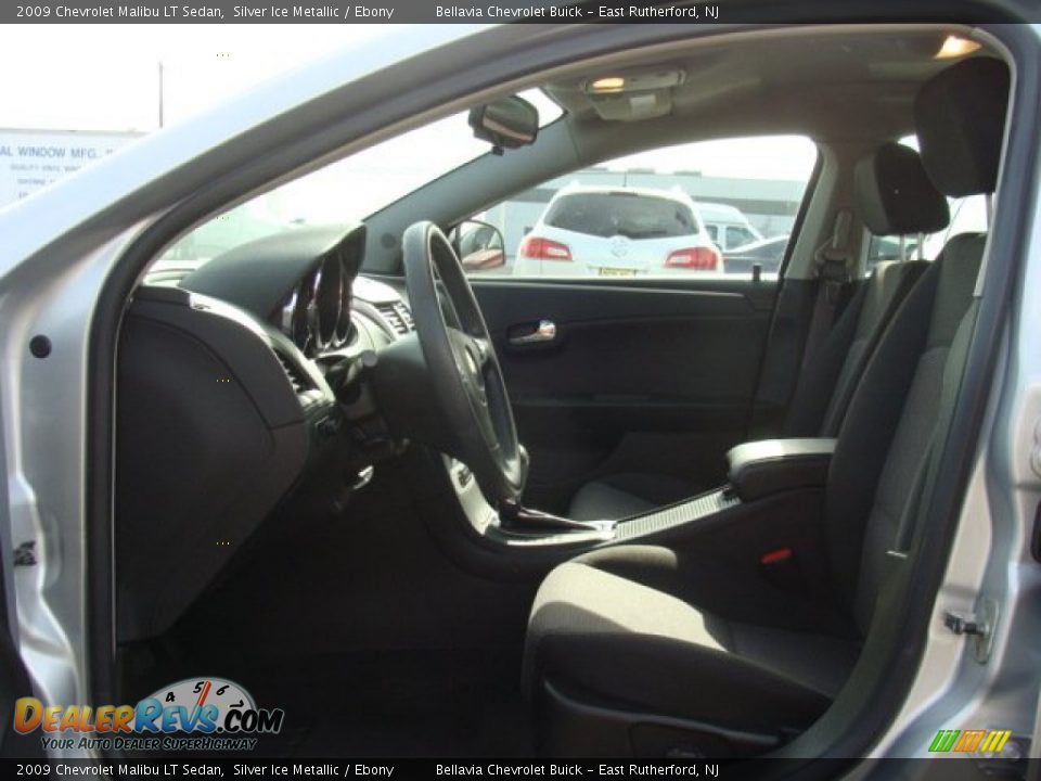 2009 Chevrolet Malibu LT Sedan Silver Ice Metallic / Ebony Photo #7