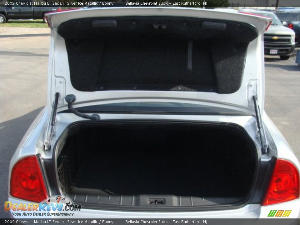 2009 Chevrolet Malibu LT Sedan Silver Ice Metallic / Ebony Photo #13