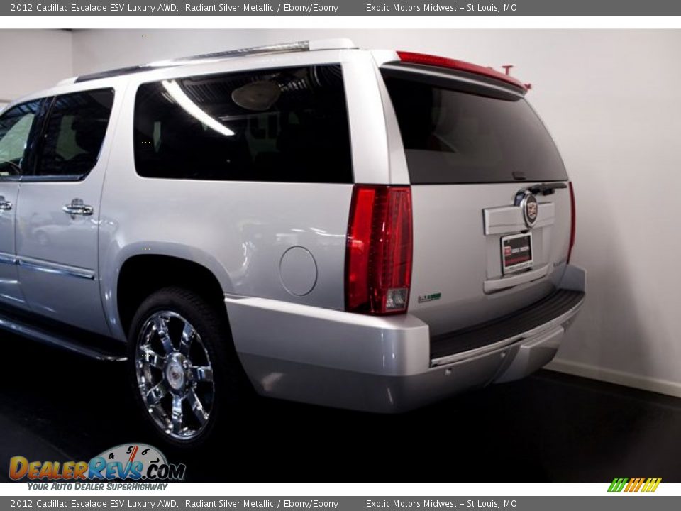 2012 Cadillac Escalade ESV Luxury AWD Radiant Silver Metallic / Ebony/Ebony Photo #10