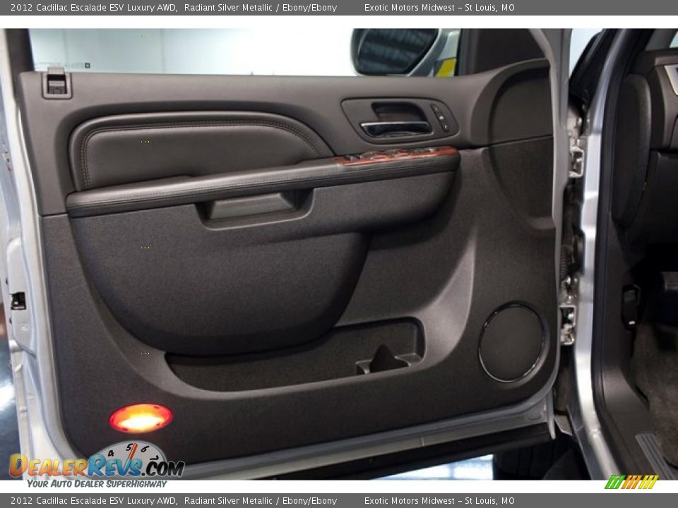 2012 Cadillac Escalade ESV Luxury AWD Radiant Silver Metallic / Ebony/Ebony Photo #28