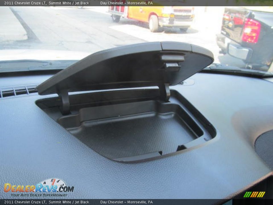 2011 Chevrolet Cruze LT Summit White / Jet Black Photo #18