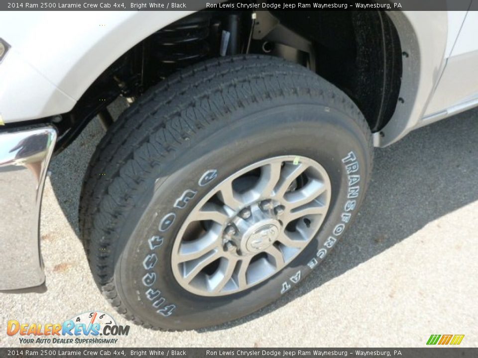 2014 Ram 2500 Laramie Crew Cab 4x4 Bright White / Black Photo #10