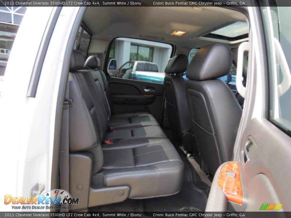 2011 Chevrolet Silverado 3500HD LTZ Crew Cab 4x4 Summit White / Ebony Photo #17