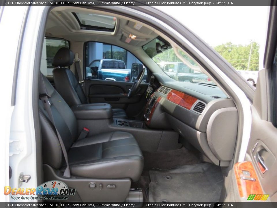 2011 Chevrolet Silverado 3500HD LTZ Crew Cab 4x4 Summit White / Ebony Photo #18
