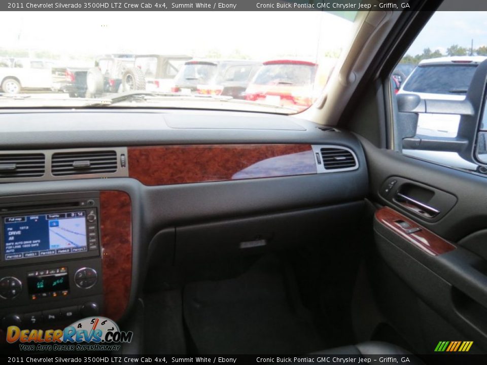 2011 Chevrolet Silverado 3500HD LTZ Crew Cab 4x4 Summit White / Ebony Photo #19