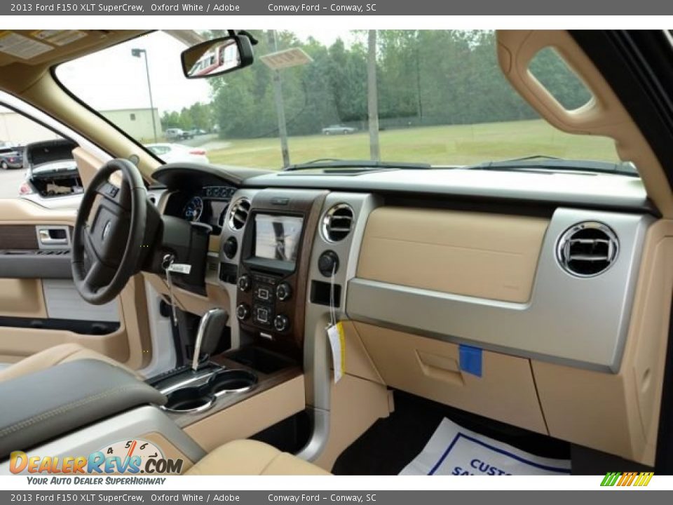 2013 Ford F150 XLT SuperCrew Oxford White / Adobe Photo #18