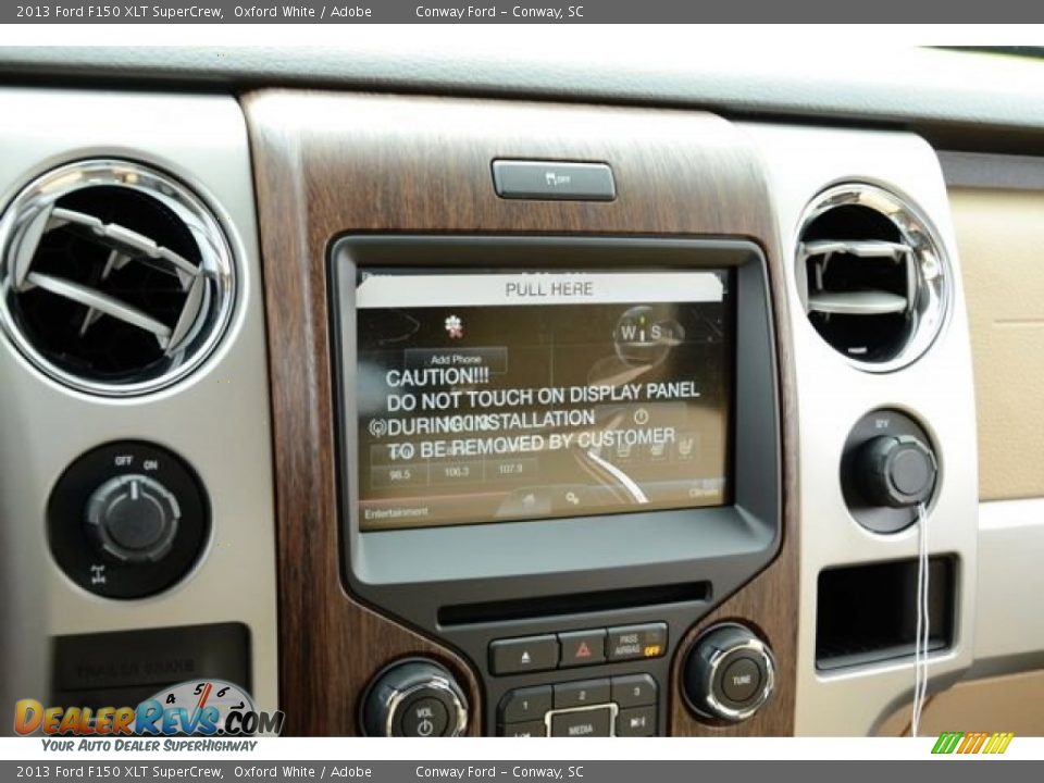 2013 Ford F150 XLT SuperCrew Oxford White / Adobe Photo #25