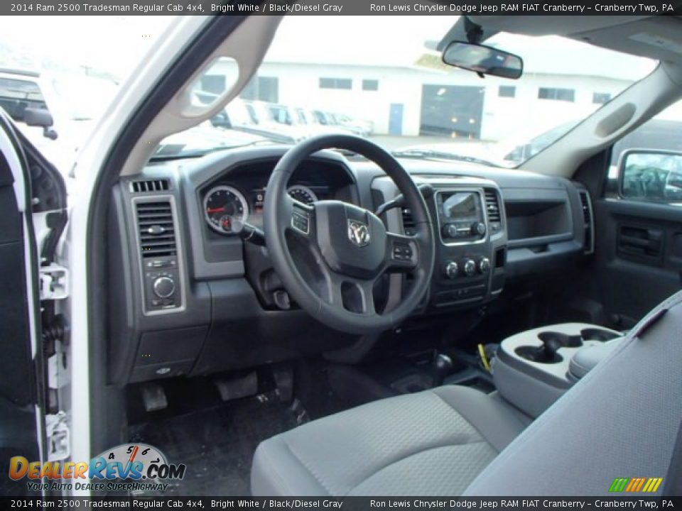 2014 Ram 2500 Tradesman Regular Cab 4x4 Bright White / Black/Diesel Gray Photo #12