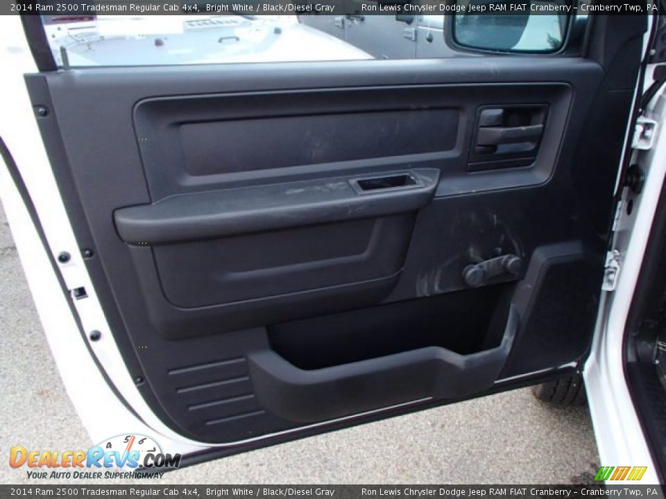 2014 Ram 2500 Tradesman Regular Cab 4x4 Bright White / Black/Diesel Gray Photo #13