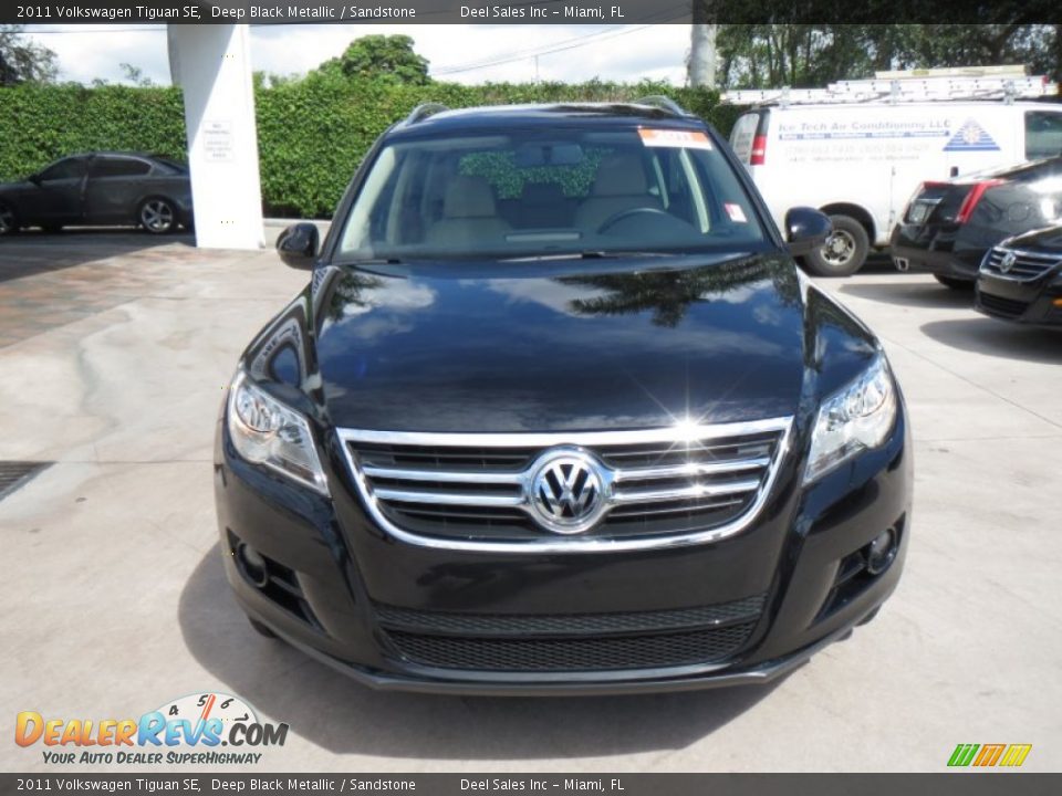 2011 Volkswagen Tiguan SE Deep Black Metallic / Sandstone Photo #8